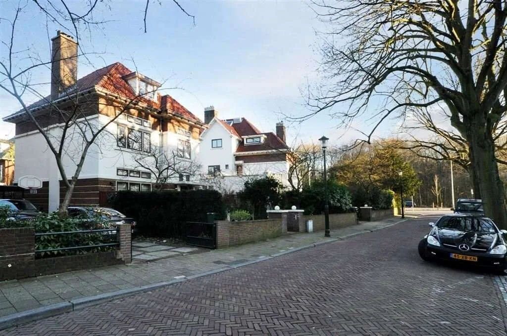 Foto van de Appartement gelegen aan de Neuhuyskade in Den Haag