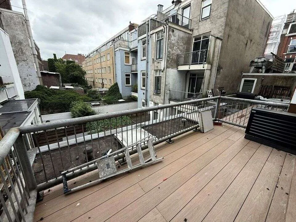 Foto van de Appartement gelegen aan de Van Woustraat in Amsterdam
