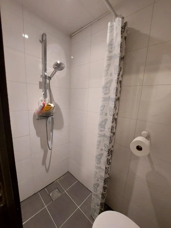Foto van de Kamer gelegen aan de Handboogstraat in Amsterdam