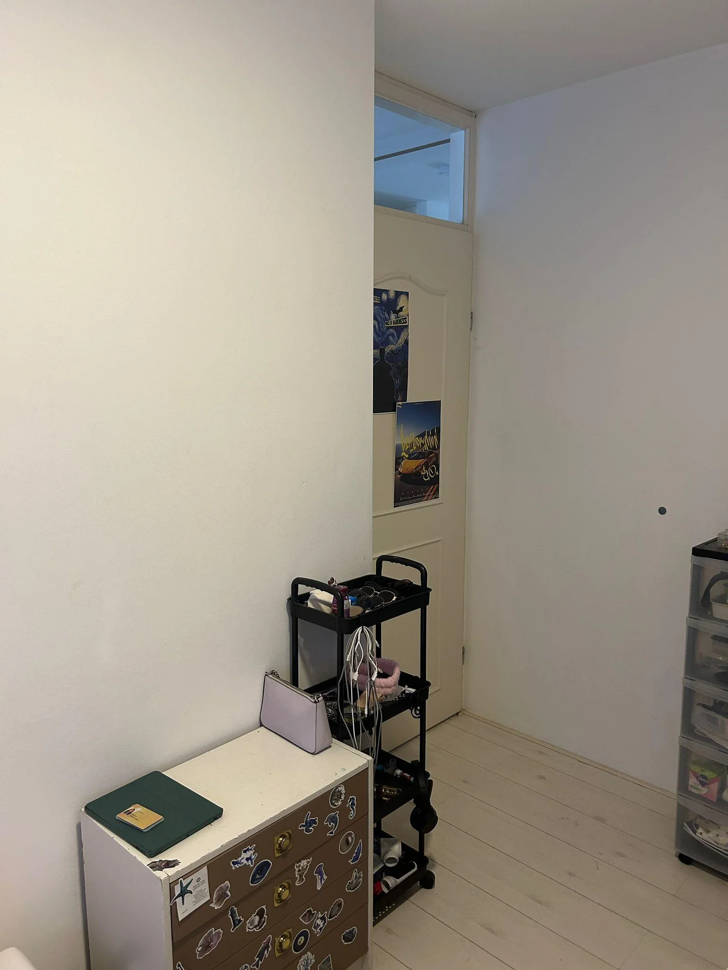 Foto van de Kamer gelegen aan de Willem Heselaarsstraat in Amsterdam