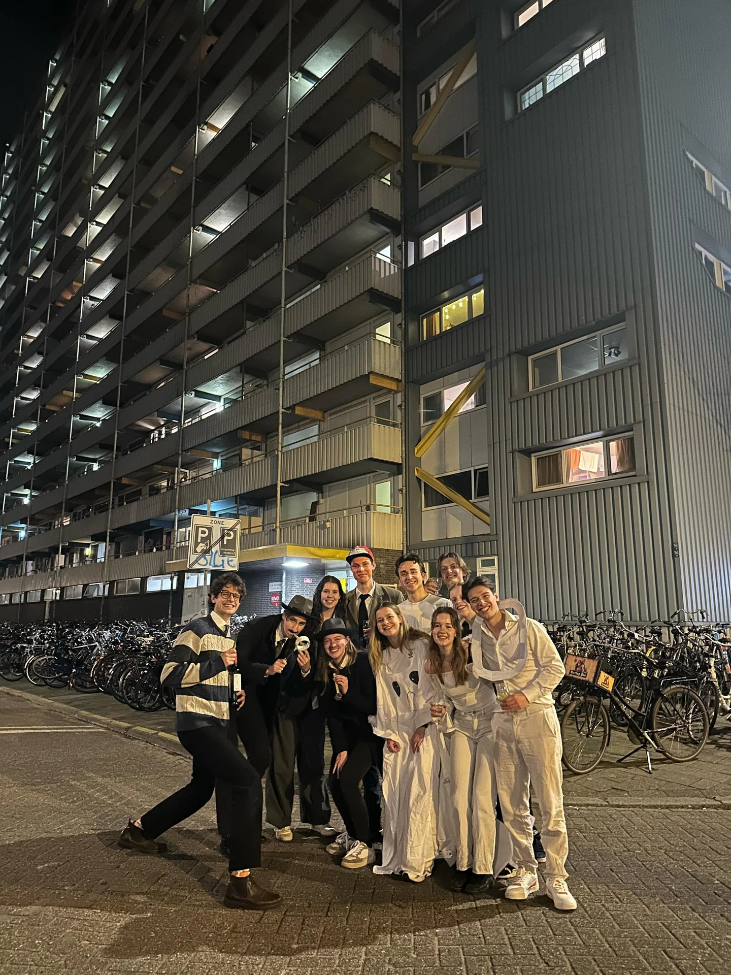 Foto van de Kamer gelegen aan de E. du Perronlaan in Delft