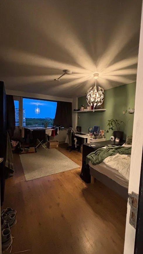 Foto van de Kamer gelegen aan de E. du Perronlaan in Delft