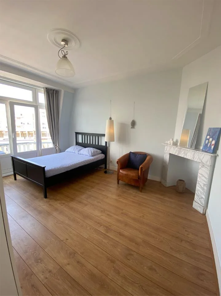 Foto van de Kamer gelegen aan de Harstenhoekweg in Den Haag