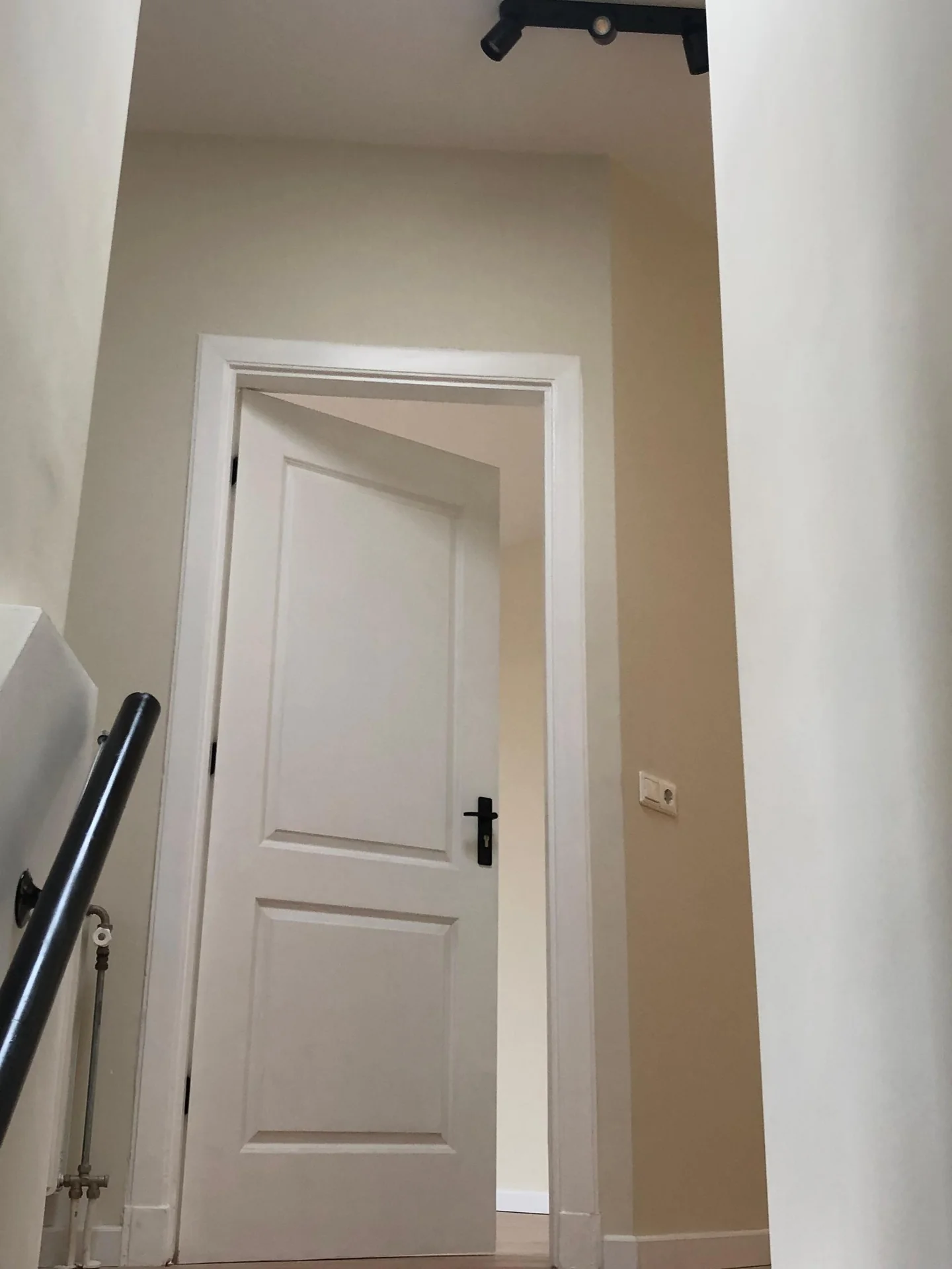 Foto van de Kamer gelegen aan de Laakkade in Den Haag