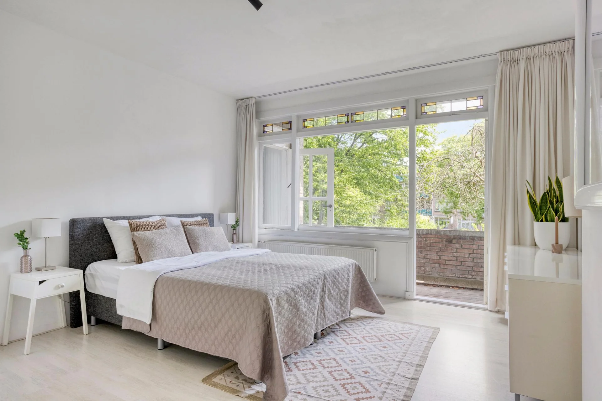 Foto van de Kamer gelegen aan de Statenweg in Rotterdam