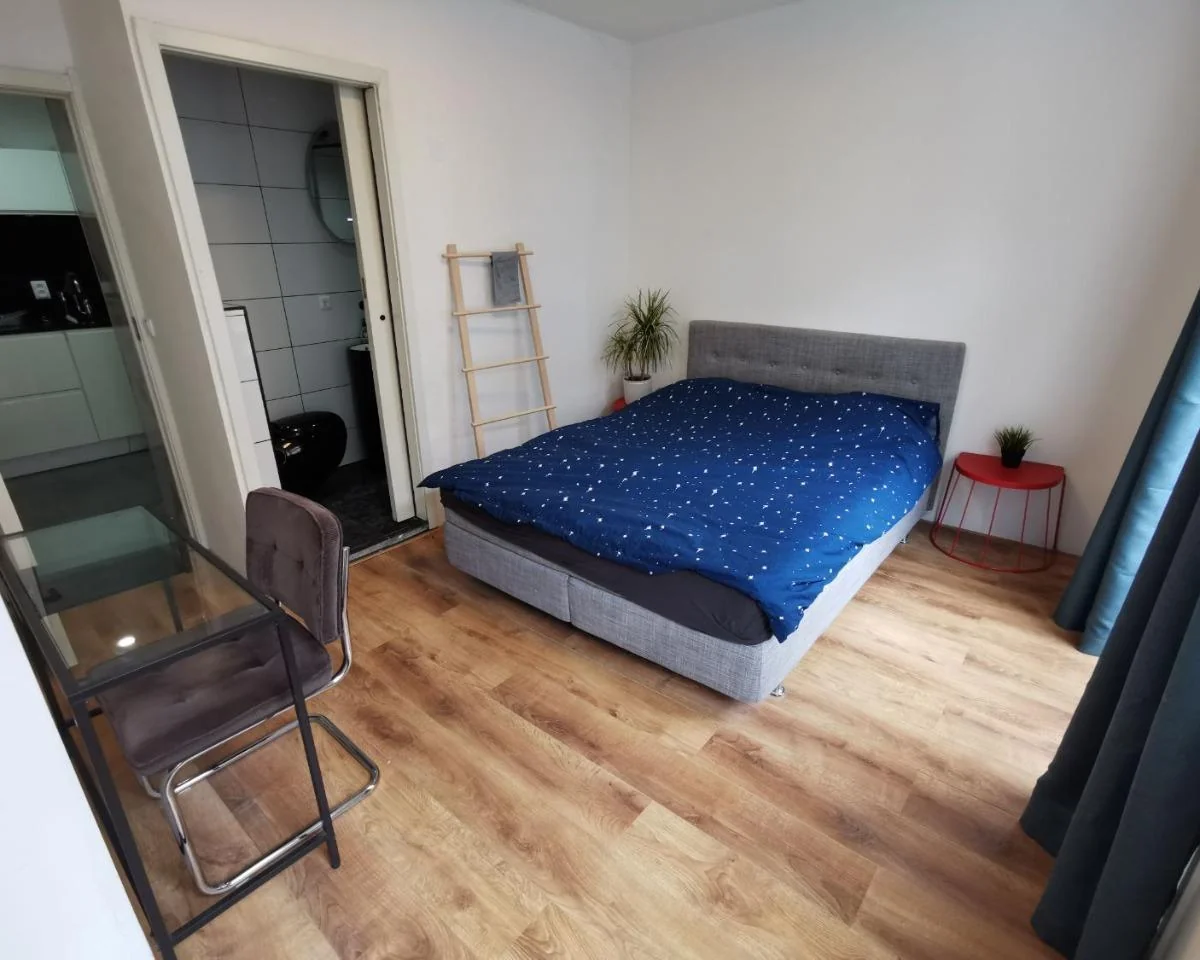 Foto van de Studio gelegen aan de Rustenburgerstraat in Amsterdam
