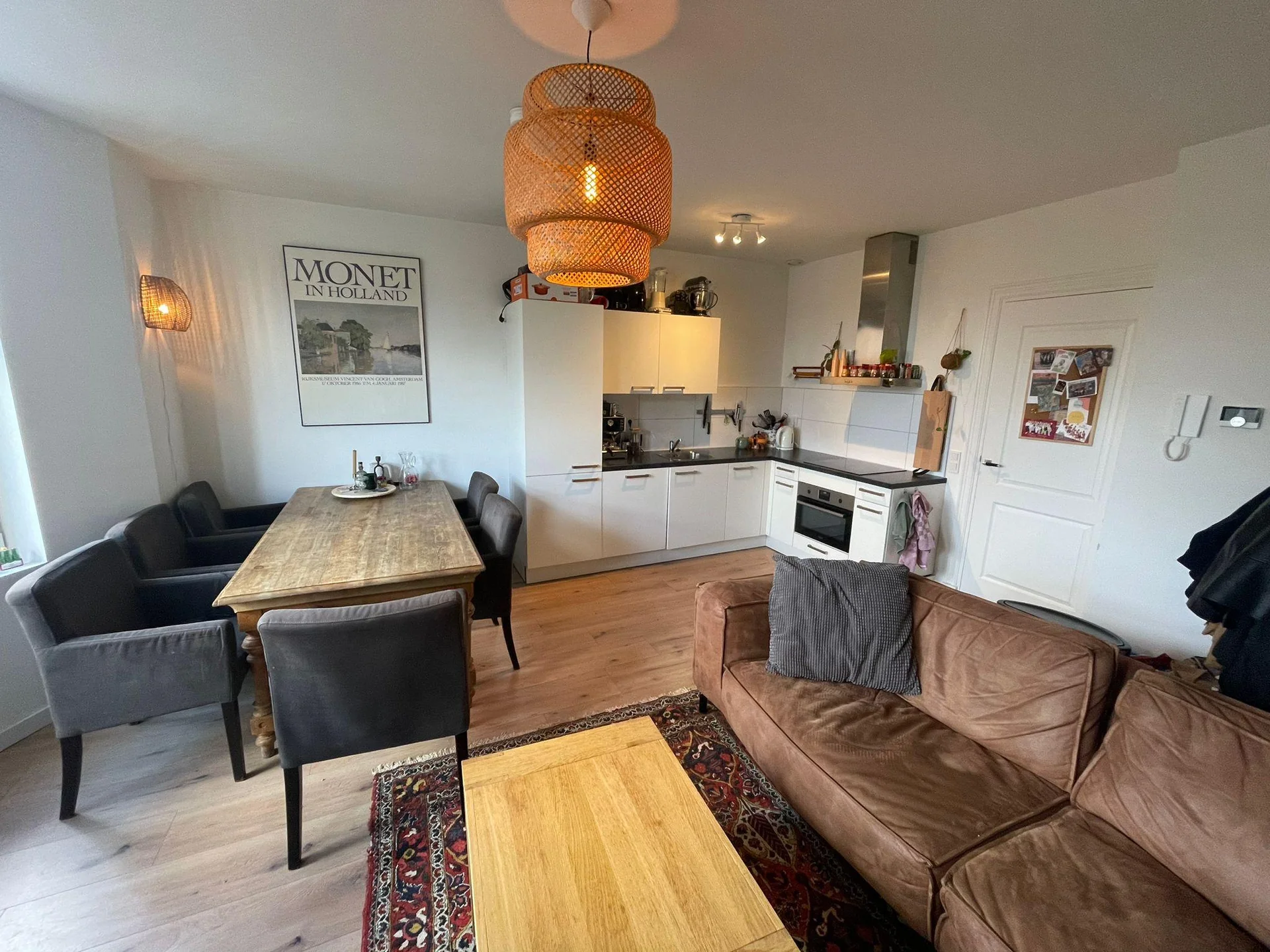 Foto van de Kamer gelegen aan de Essenburgsingel in Rotterdam