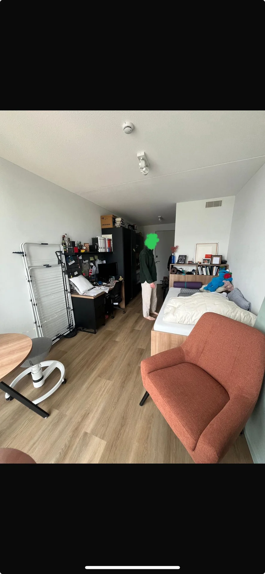 geblurde versie van de foto als achtergrond