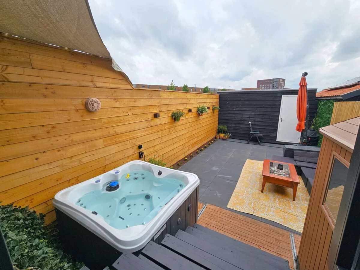 Foto van de Appartement gelegen aan de Bovendijk in Rotterdam
