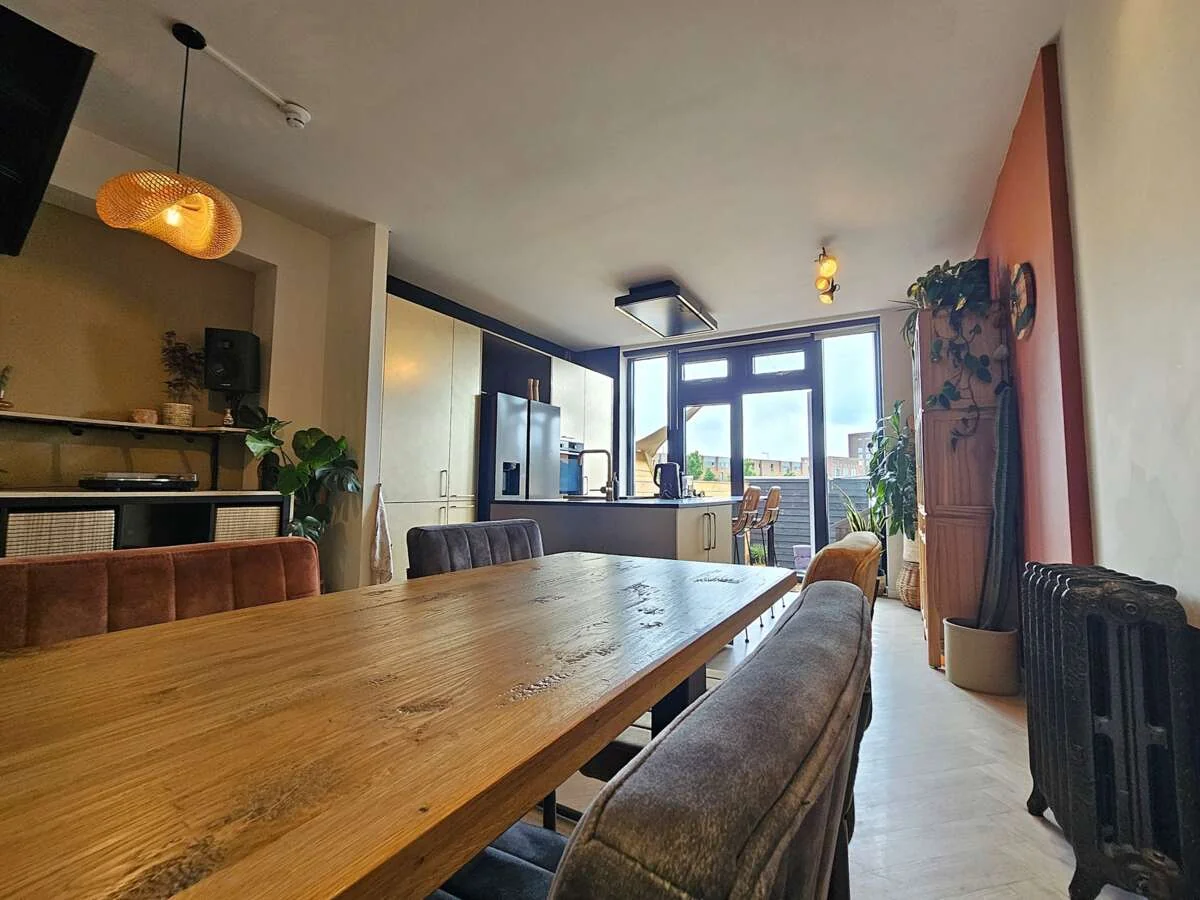 Foto van de Appartement gelegen aan de Bovendijk in Rotterdam