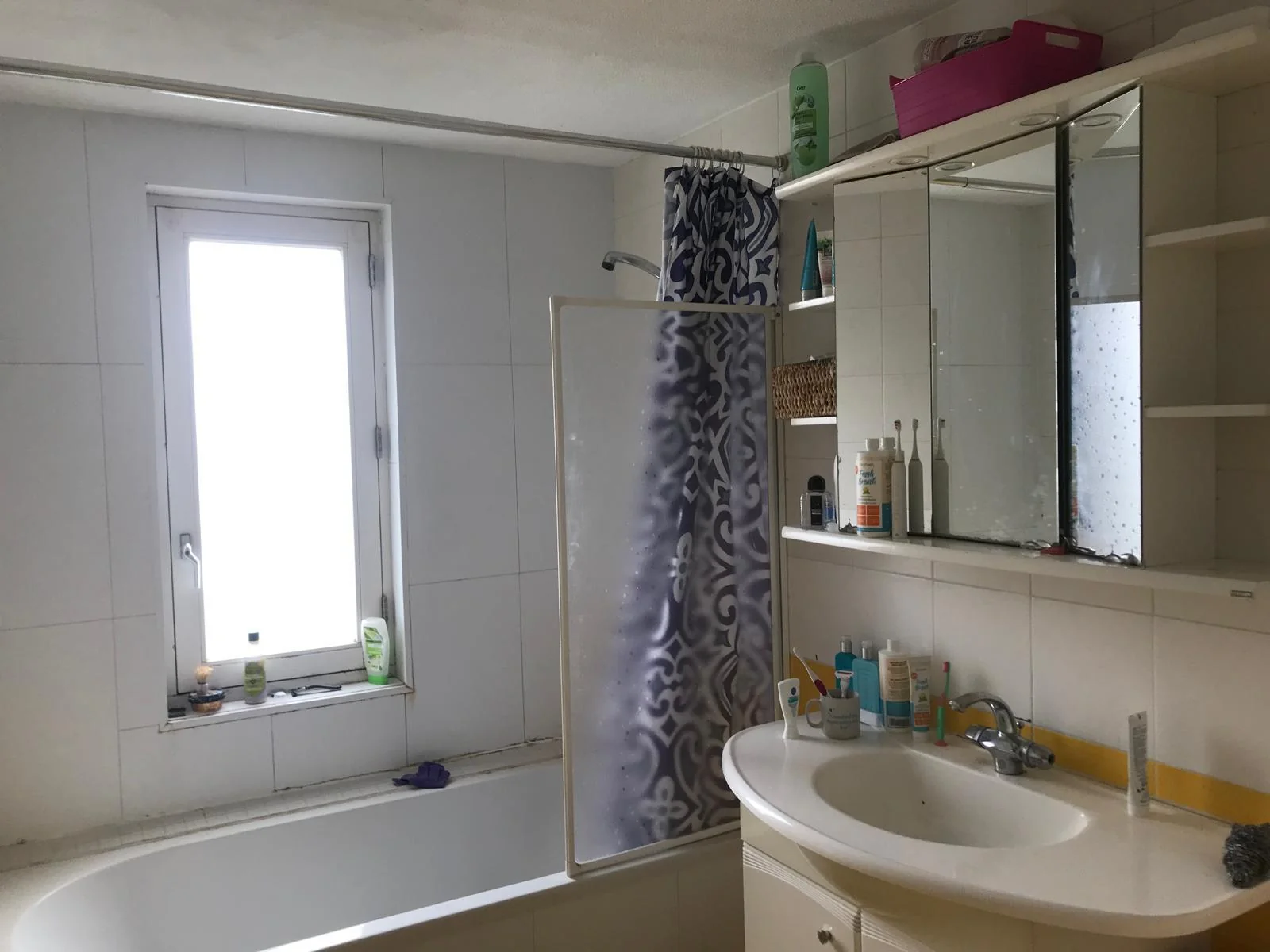 Foto van de Kamer gelegen aan de Fluessenlaan in Amsterdam