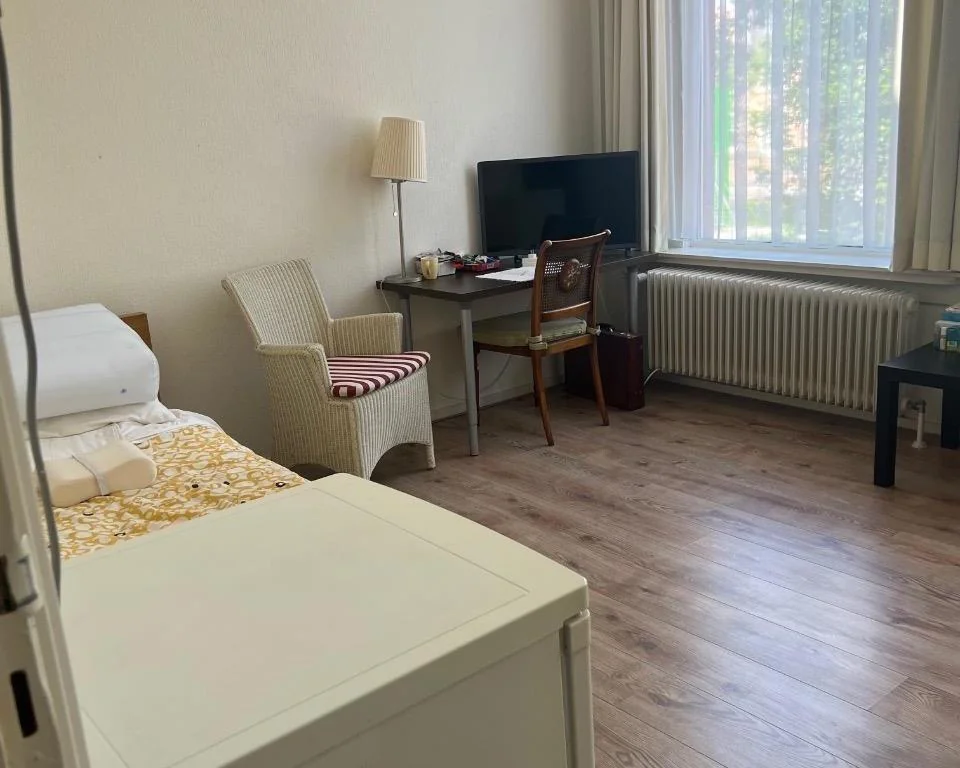 Foto van de Kamer gelegen aan de Stadhouderslaan in Den Haag