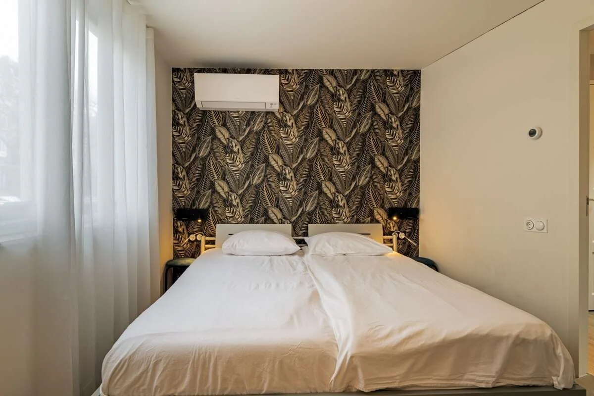 geblurde versie van de foto als achtergrond