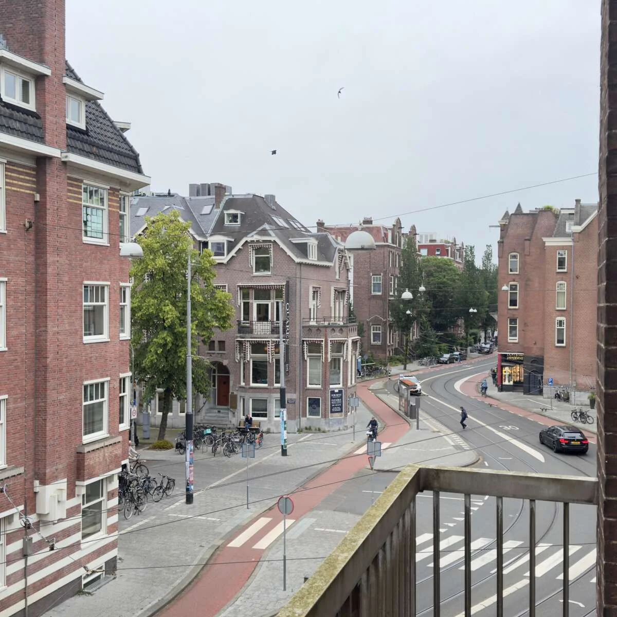 Foto van de Appartement gelegen aan de Koninginneweg in Amsterdam