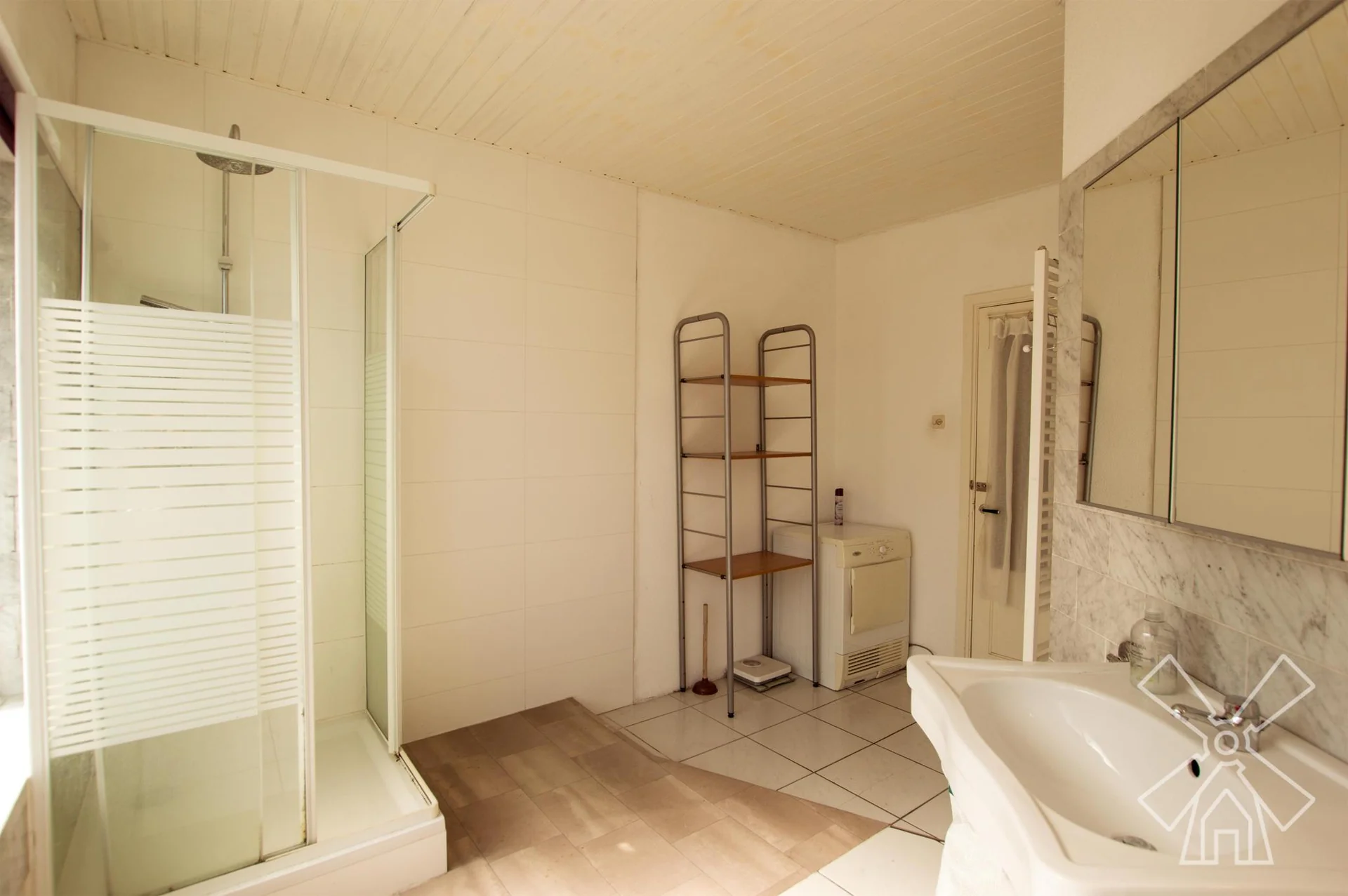 Foto van de Kamer gelegen aan de Lijnbaan in Den Haag