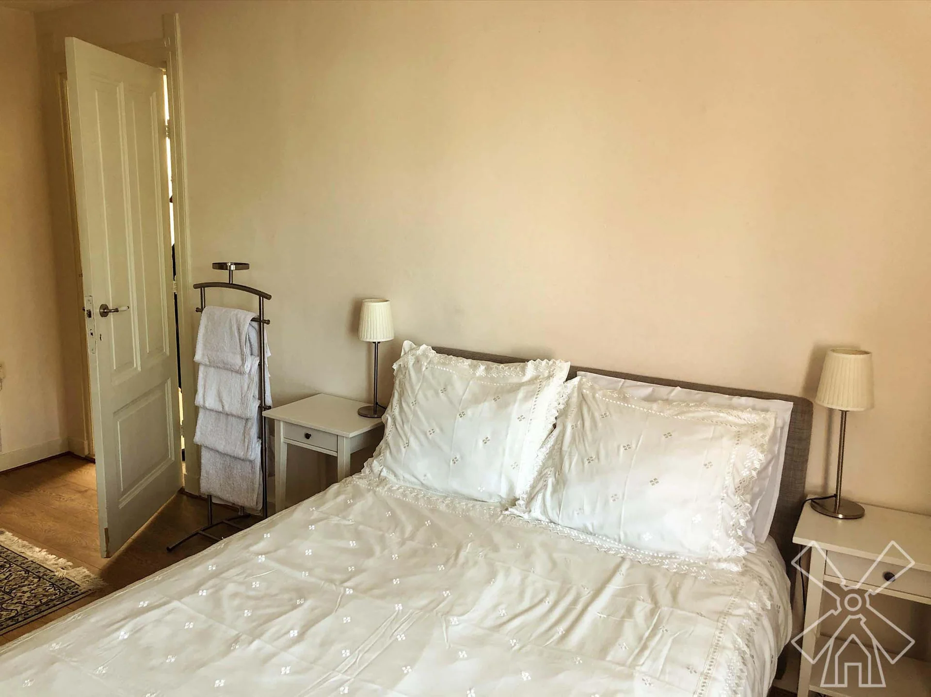 Foto van de Kamer gelegen aan de Antonie Heinsiusstraat in Den Haag