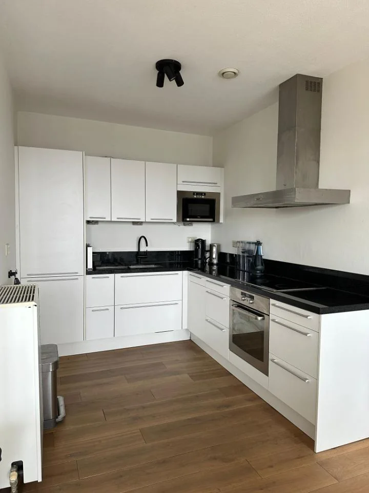 Foto van de Appartement gelegen aan de Blaak in Rotterdam