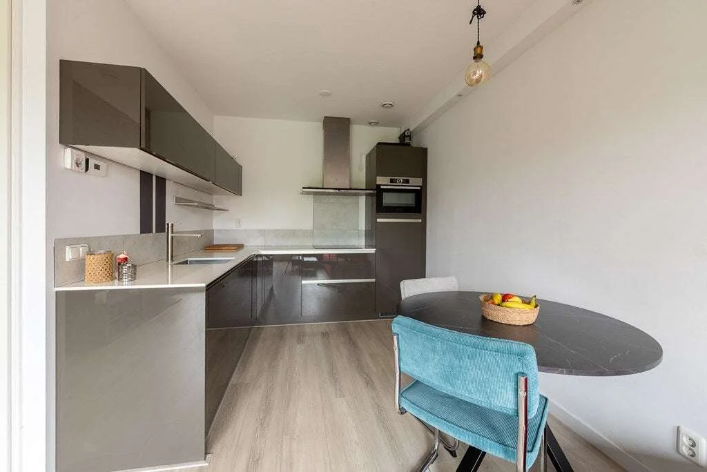 Foto van de Appartement gelegen aan de Suze Robertsonstraat in Amsterdam