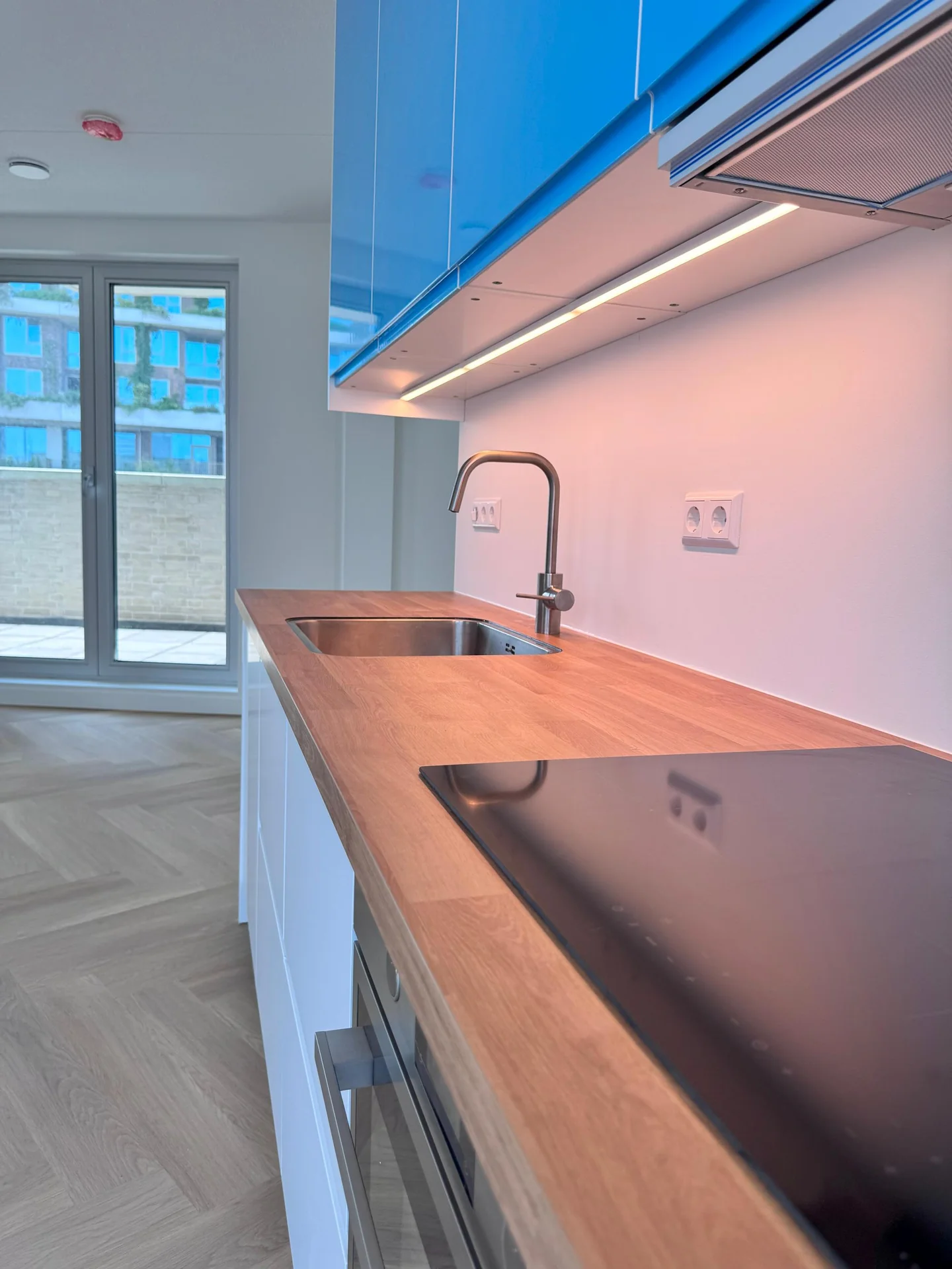 Foto van de Appartement gelegen aan de Lutonhof in Amsterdam