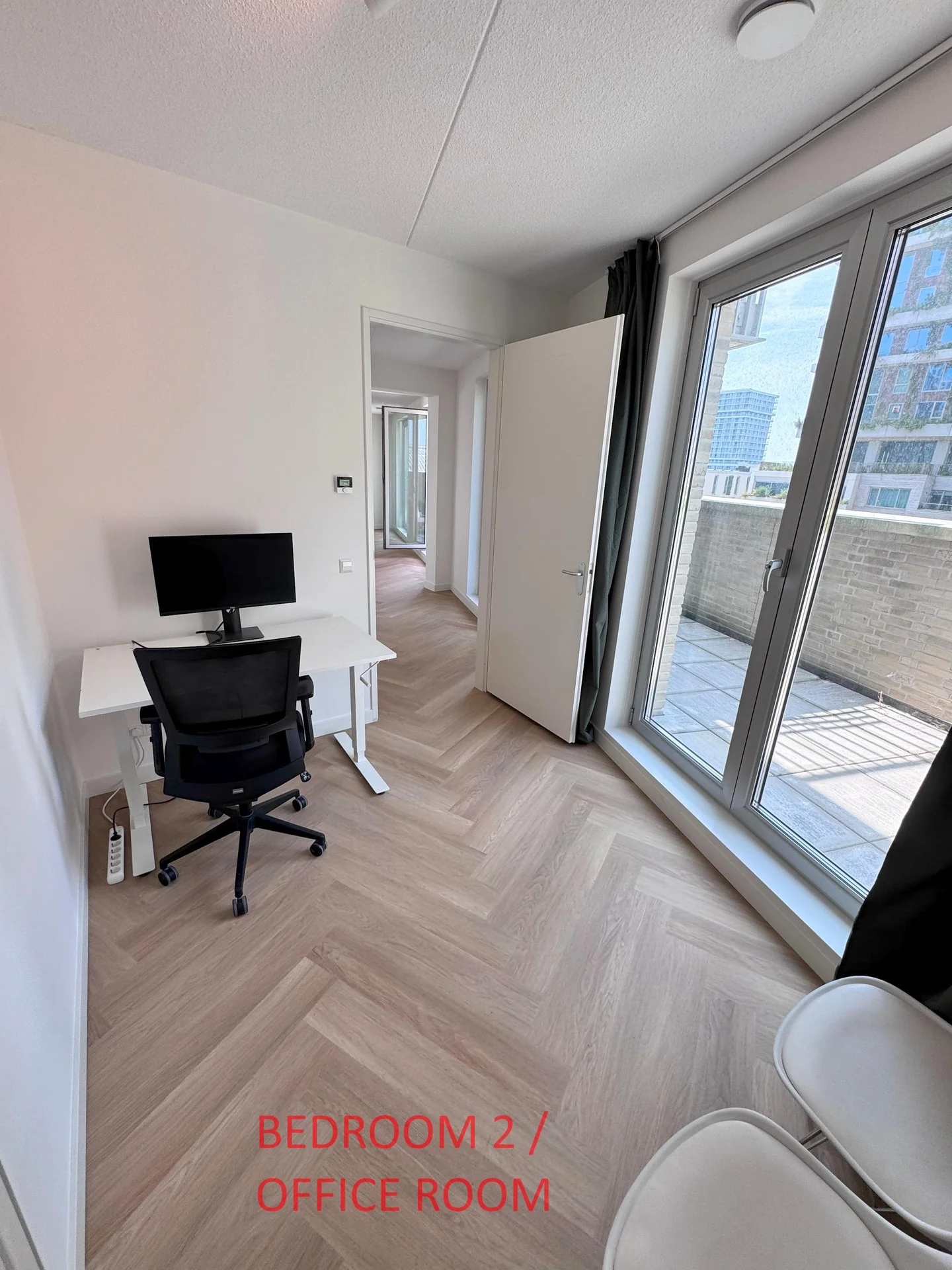 Foto van de Appartement gelegen aan de Lutonhof in Amsterdam