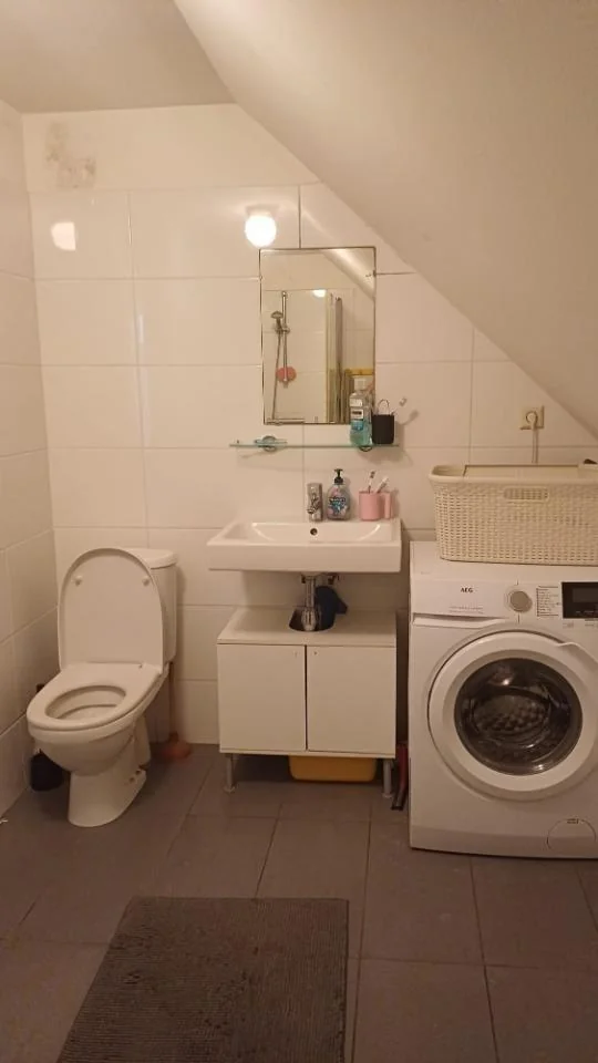 Foto van de Kamer gelegen aan de Commelinstraat in Amsterdam