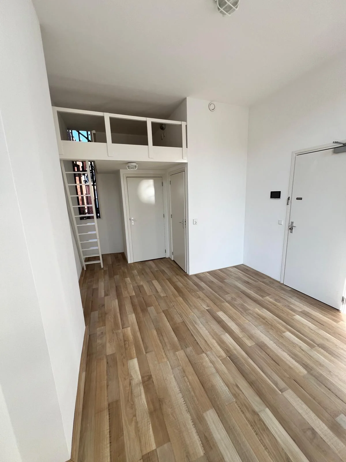 Foto van de Studio gelegen aan de Ganzevoortsingel in Groningen