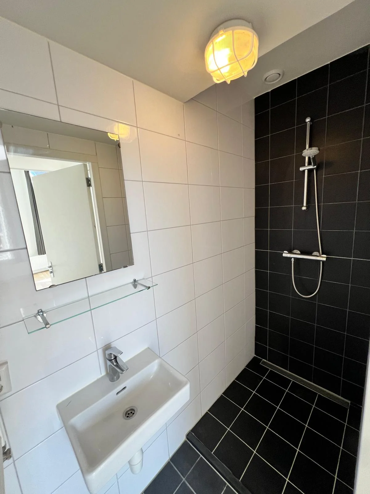 Foto van de Studio gelegen aan de Ganzevoortsingel in Groningen