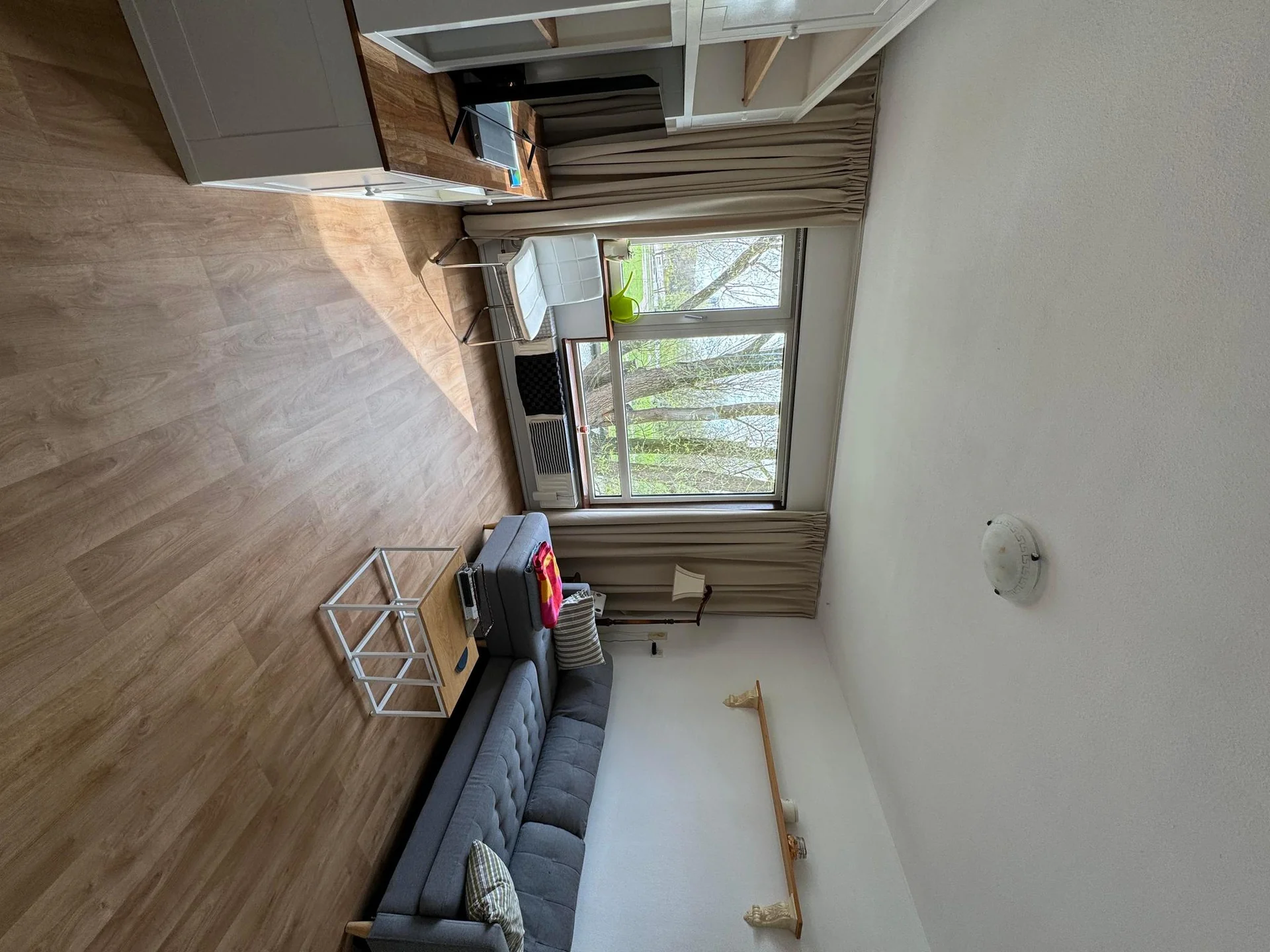 Foto van de Appartement gelegen aan de Prof. R. Casimirstraat in Amsterdam