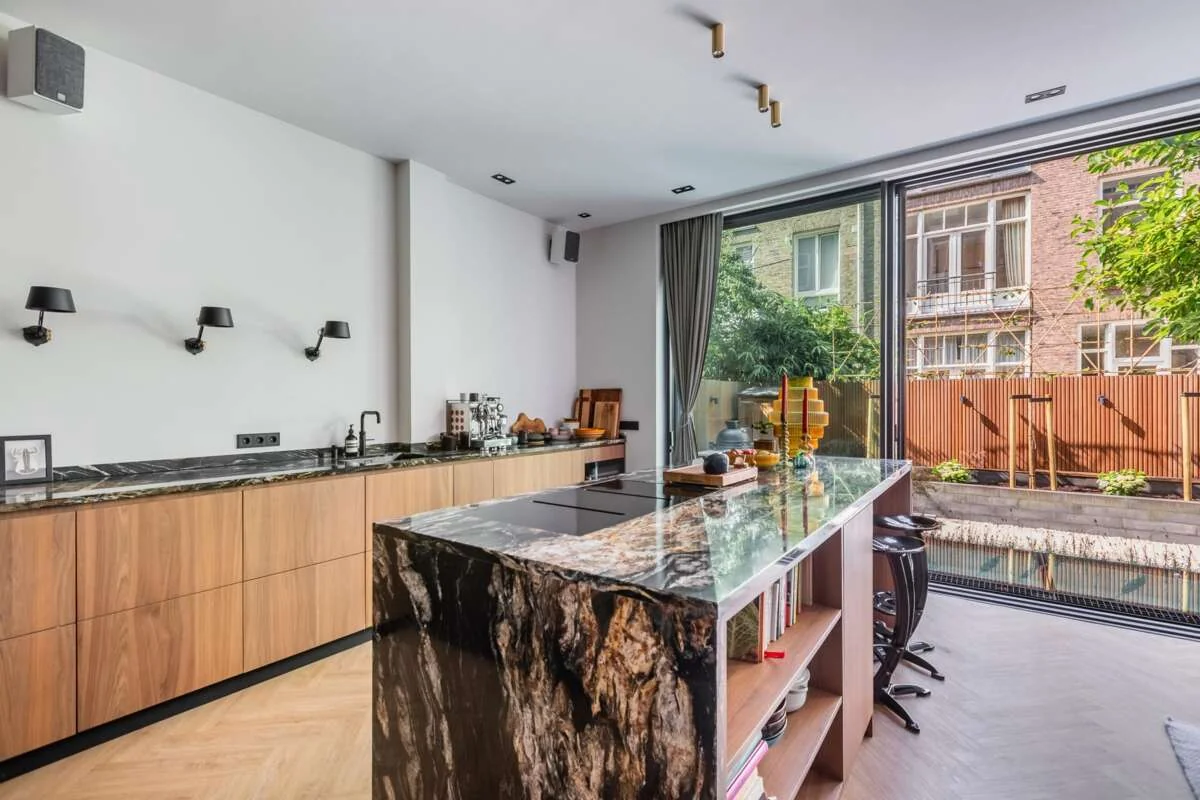 Foto van de Appartement gelegen aan de Lomanstraat in Amsterdam