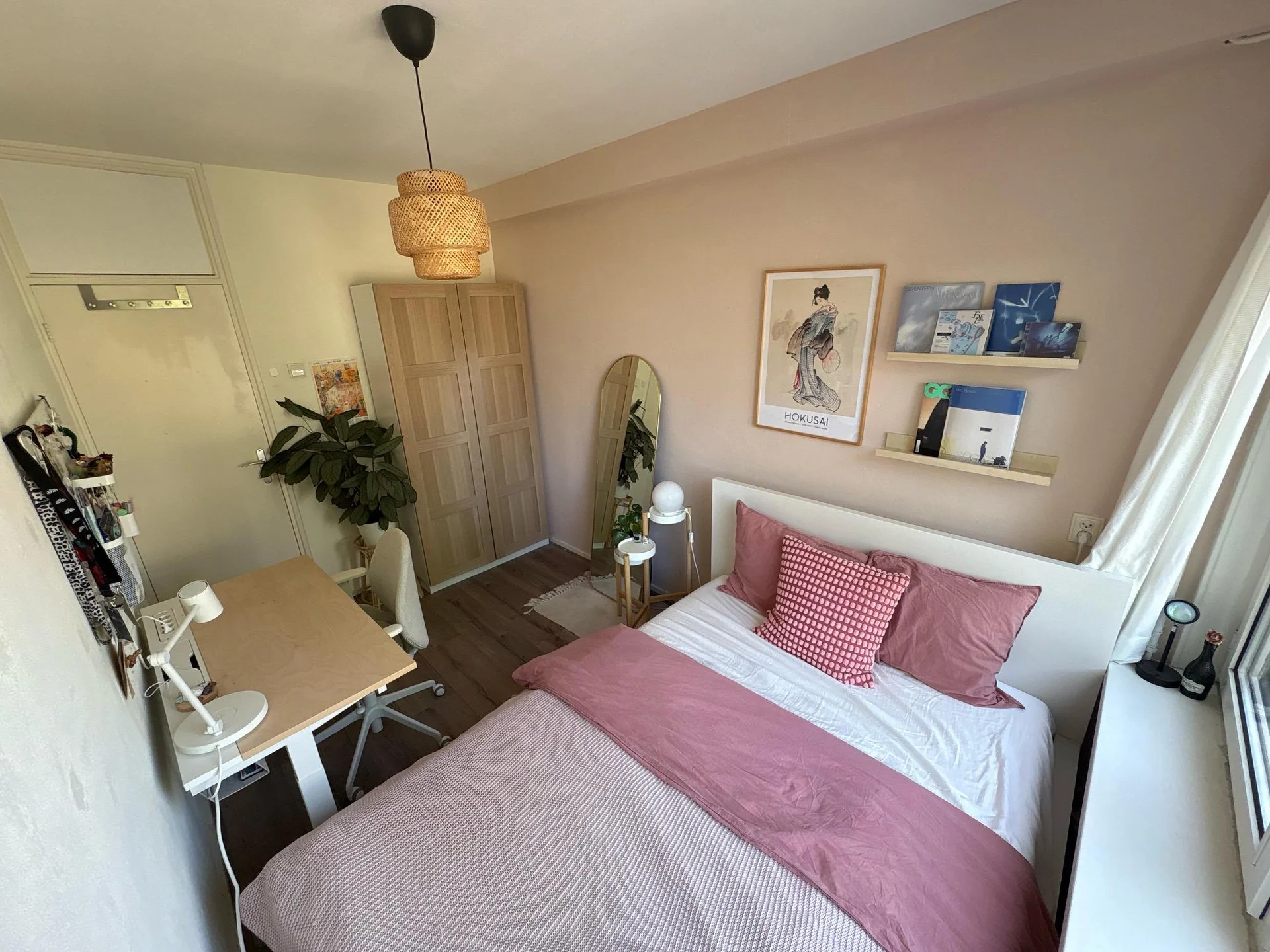 Foto van de Kamer gelegen aan de Westlandseweg in Delft