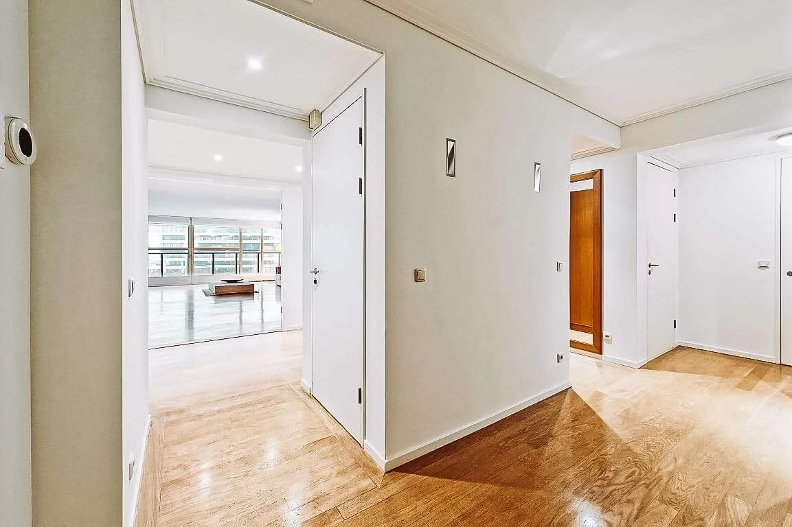 Foto van de Appartement gelegen aan de Omval in Amsterdam