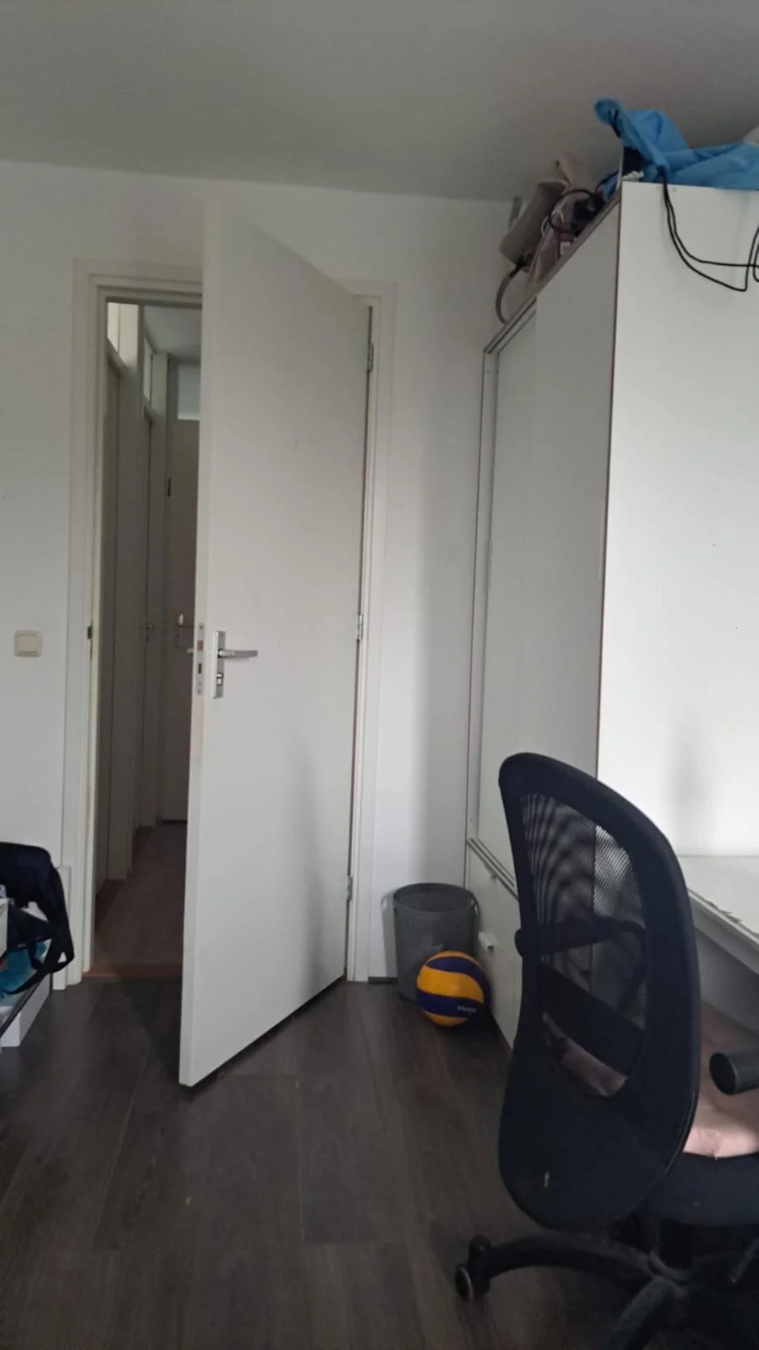 Foto van de Kamer gelegen aan de Clara Zetkinstraat in Amsterdam