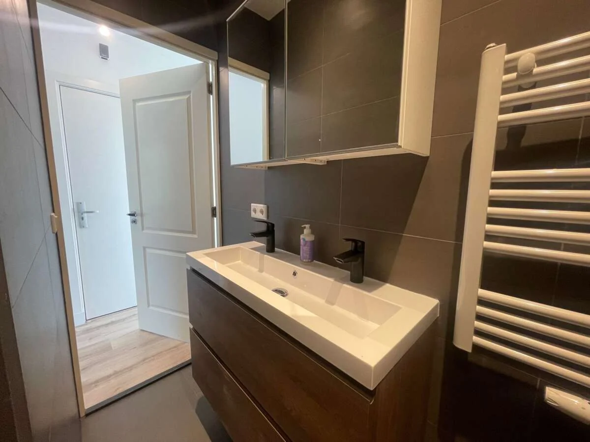 Foto van de Appartement gelegen aan de Haarlemmermeerstraat in Amsterdam