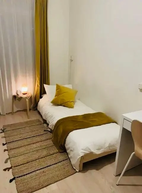 Foto van de Kamer gelegen aan de Tollensstraat in Amsterdam