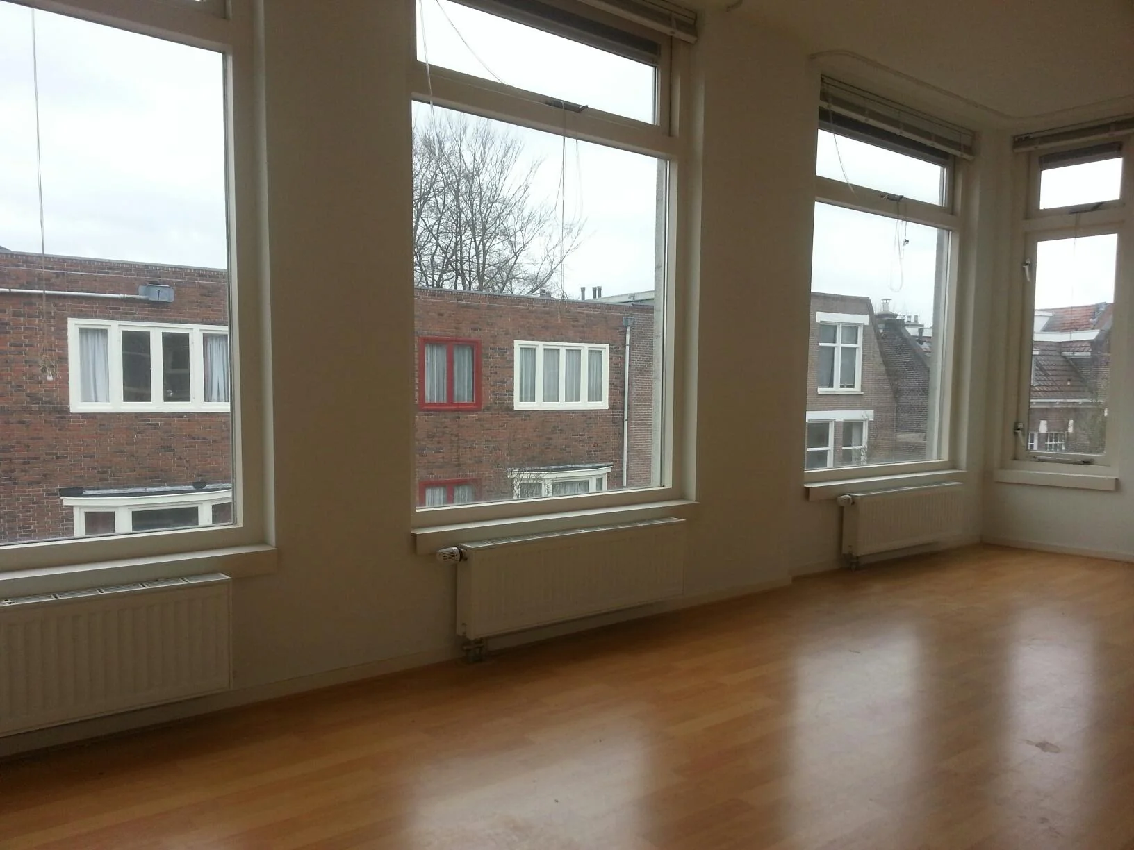 Foto van de Kamer gelegen aan de Helper Oostsingel in Groningen