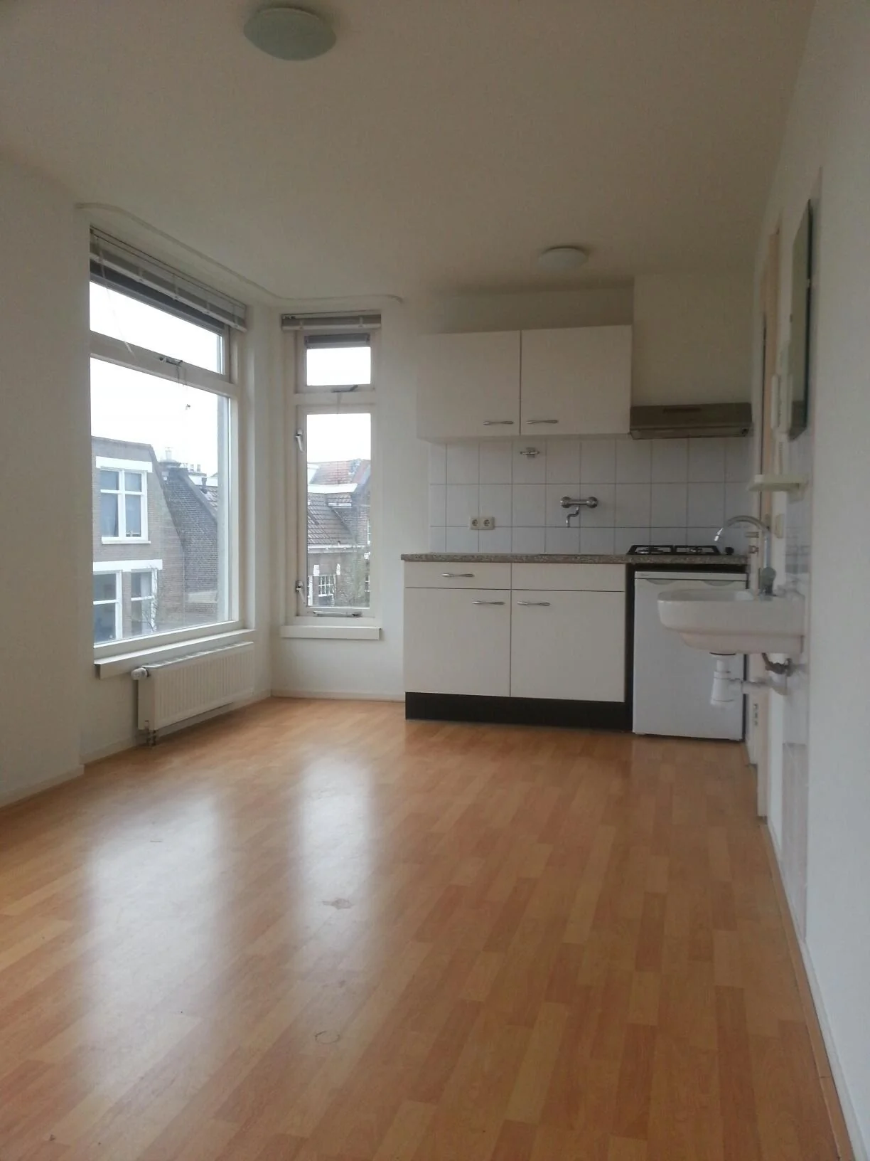 Foto van de Kamer gelegen aan de Helper Oostsingel in Groningen