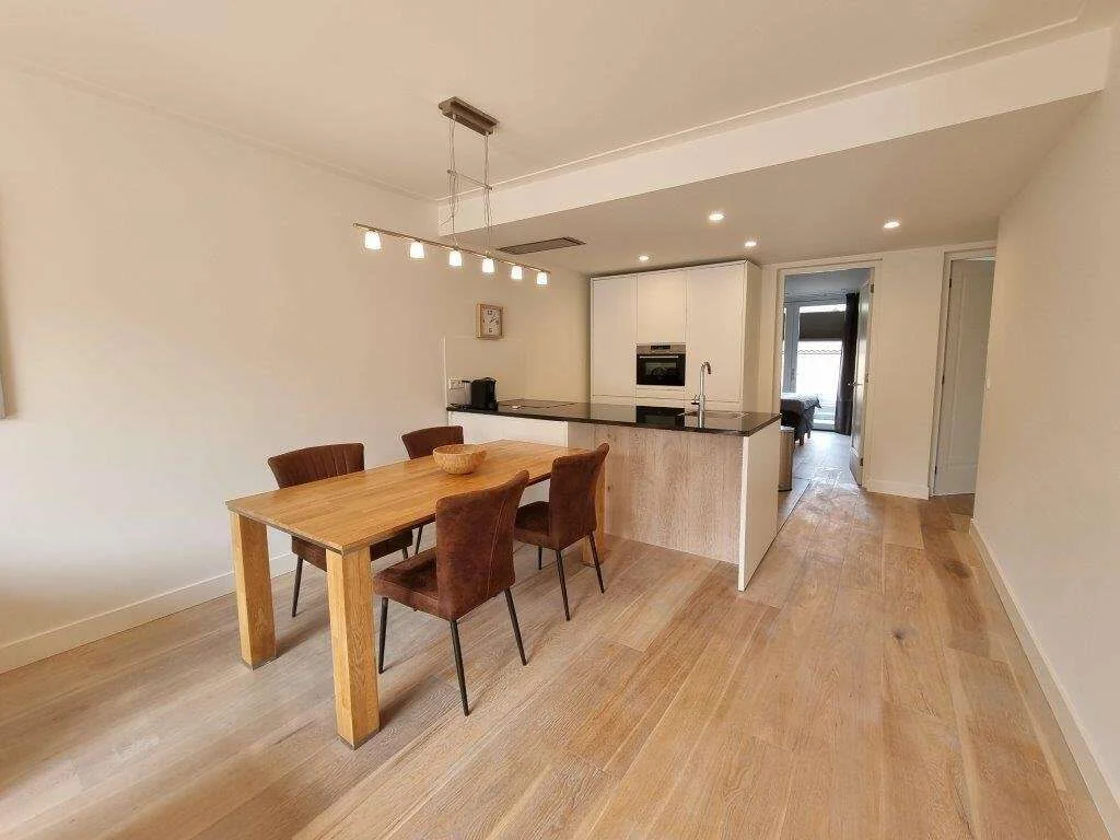 Foto van de Appartement gelegen aan de Mr. Troelstralaan in Amstelveen