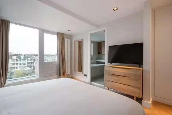 Foto van de Appartement gelegen aan de Eerste Helmersstraat in Amsterdam