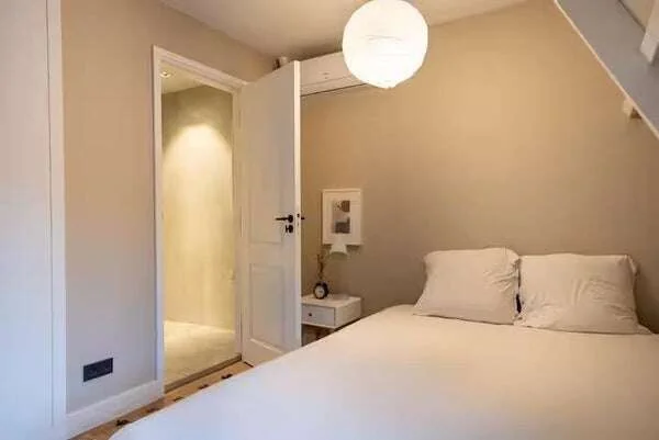 Foto van de Appartement gelegen aan de Eerste Helmersstraat in Amsterdam