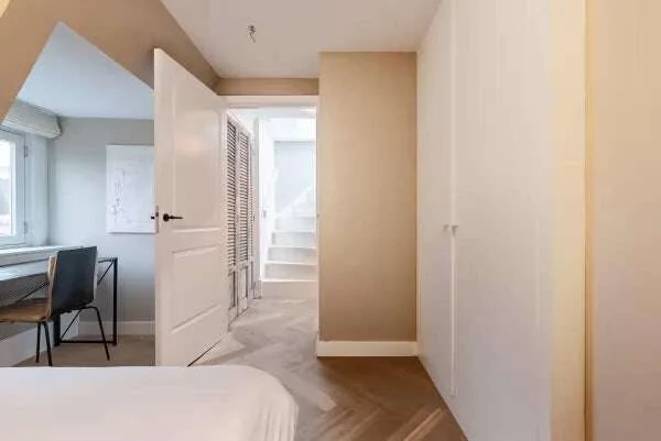 Foto van de Appartement gelegen aan de Eerste Helmersstraat in Amsterdam