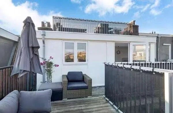 Foto van de Appartement gelegen aan de Eerste Helmersstraat in Amsterdam