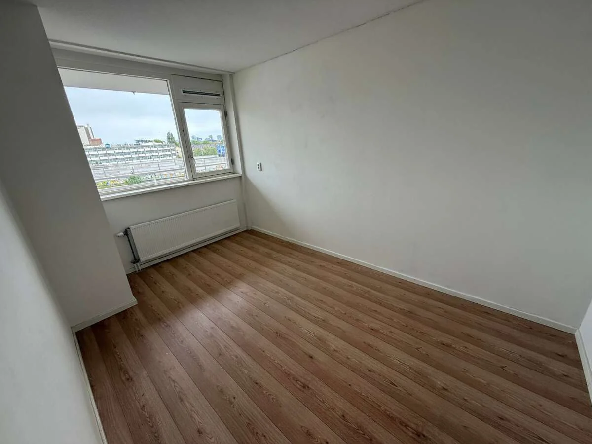 Foto van de Appartement gelegen aan de Delflandplein in Amsterdam