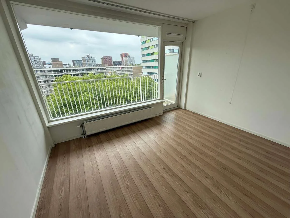 Foto van de Appartement gelegen aan de Delflandplein in Amsterdam