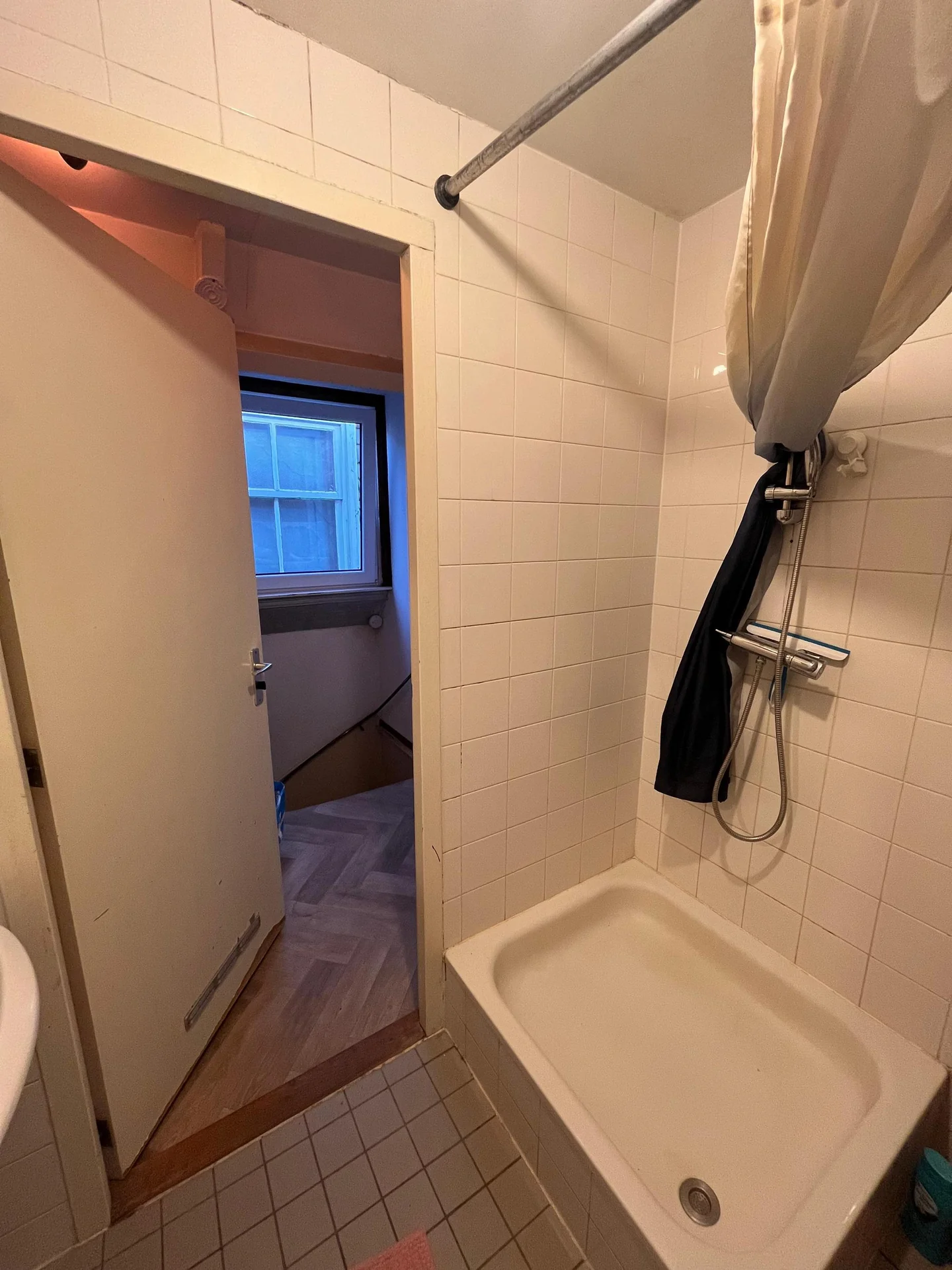 Foto van de Kamer gelegen aan de Willebrordusplein in Rotterdam