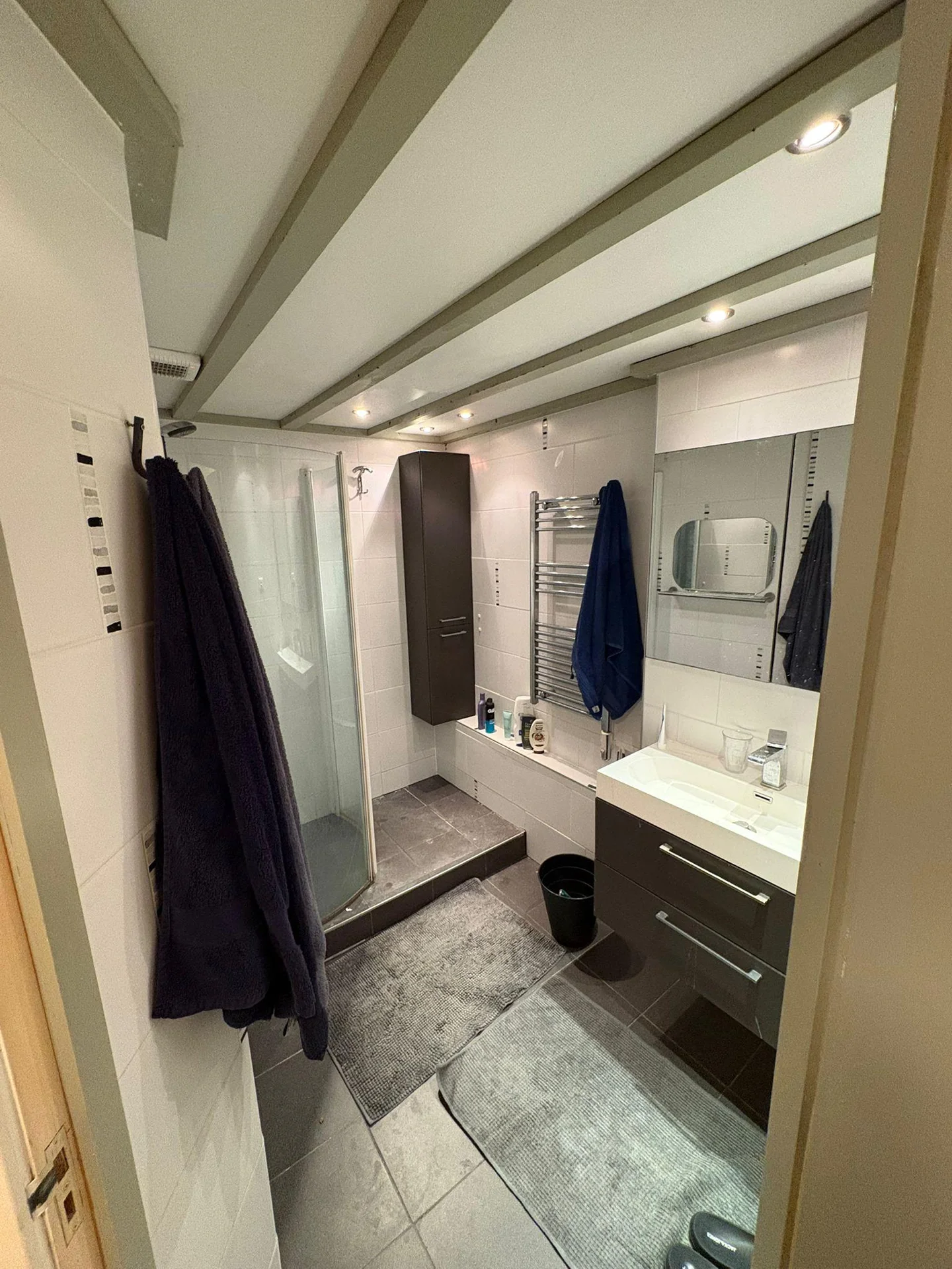 Foto van de Kamer gelegen aan de Jan Haringstraat in Amsterdam