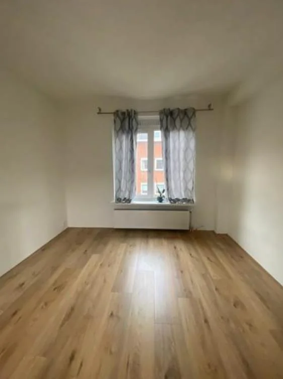 Foto van de Kamer gelegen aan de Maximiliaanstraat in Rotterdam