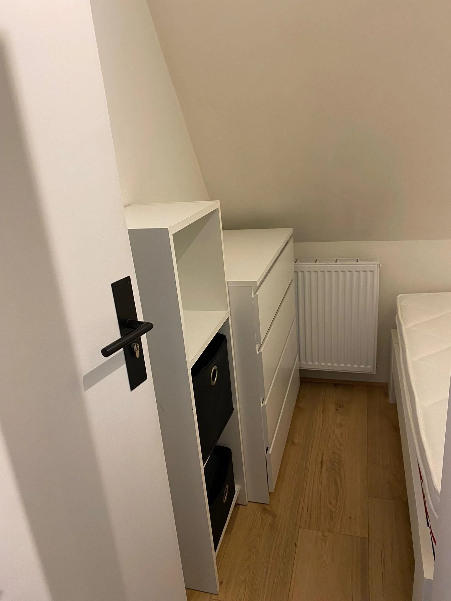 Foto van de Kamer gelegen aan de Maximiliaanstraat in Rotterdam