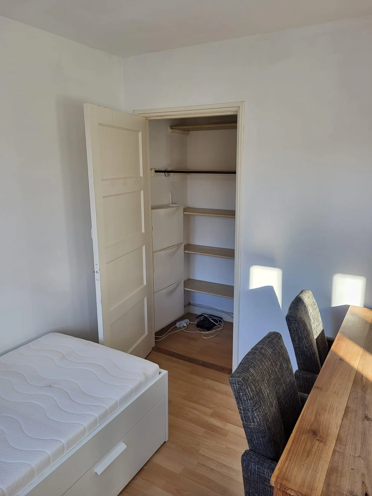Foto van de Kamer gelegen aan de Prins Hendrikstraat in Nijmegen