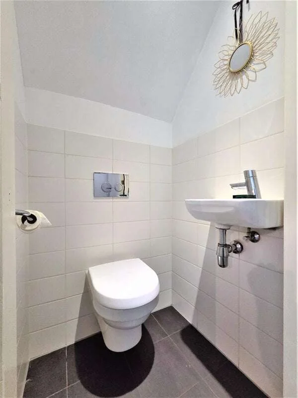 Foto van de Appartement gelegen aan de Oudezijds Voorburgwal in Amsterdam