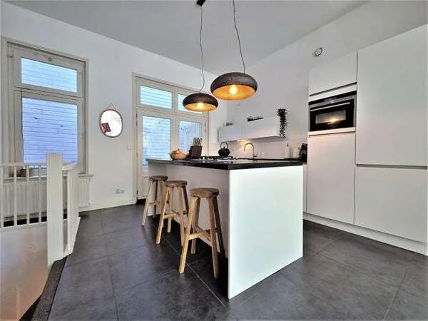 Foto van de Appartement gelegen aan de Oudezijds Voorburgwal in Amsterdam